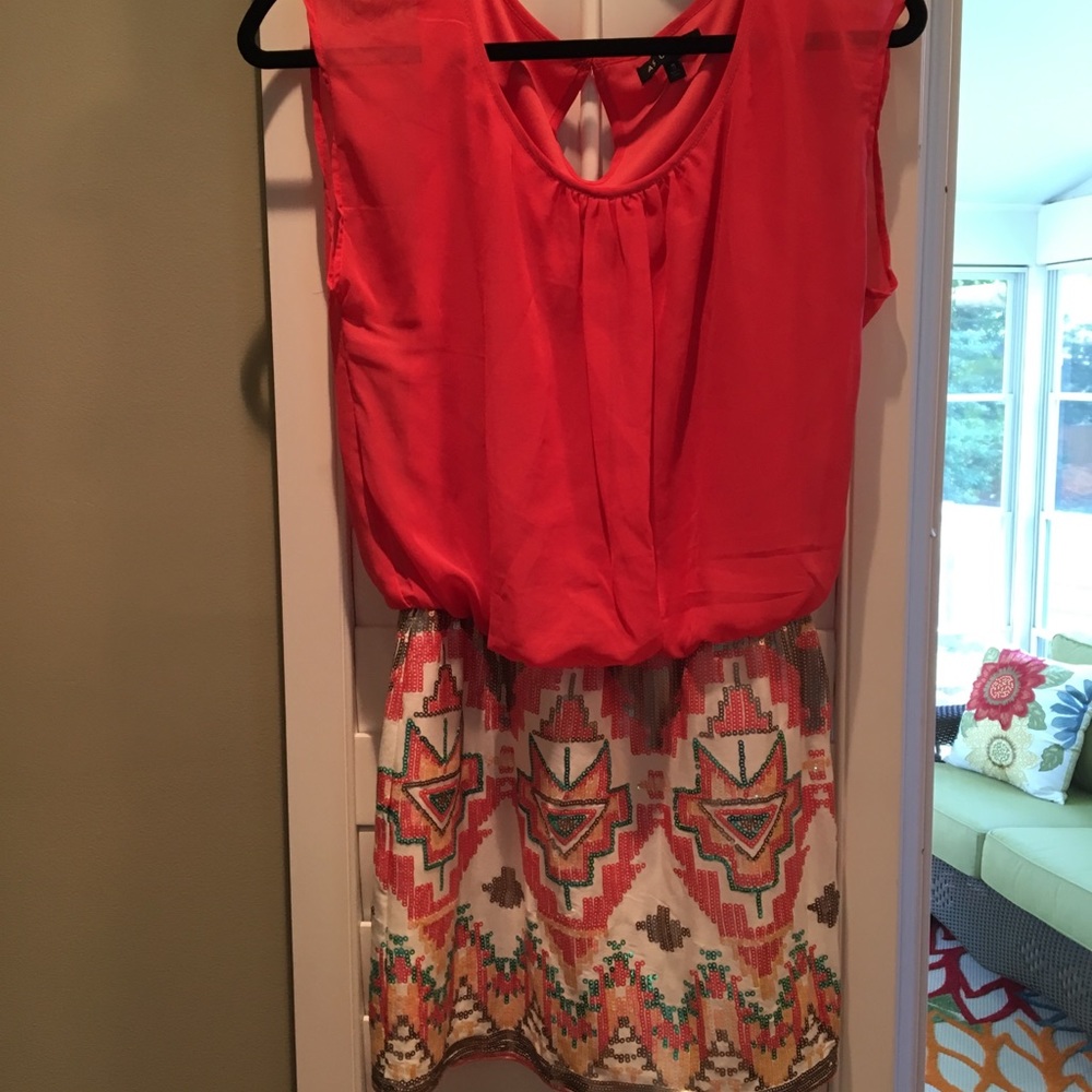 Dress - Size S